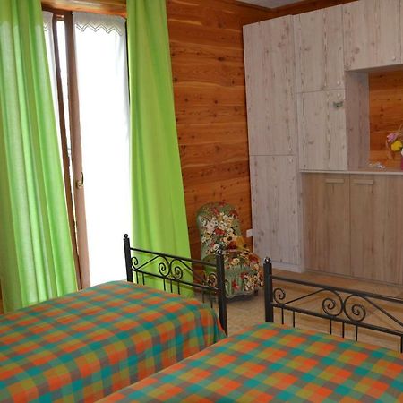 B&B L'Albero E Le Stelle Borgo San Dalmazzo Eksteriør bilde