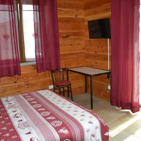 B&B L'Albero E Le Stelle Borgo San Dalmazzo Eksteriør bilde